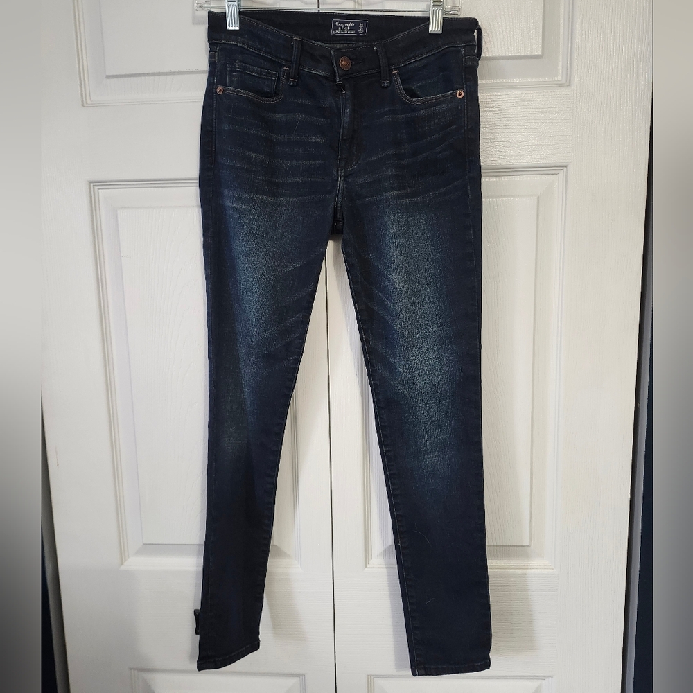 Abercrombie & Fitch Dark Wash Harper Skinny Jeans